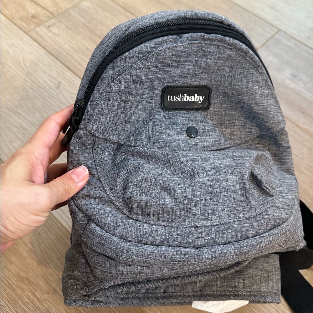 Tushbaby hip carrier
